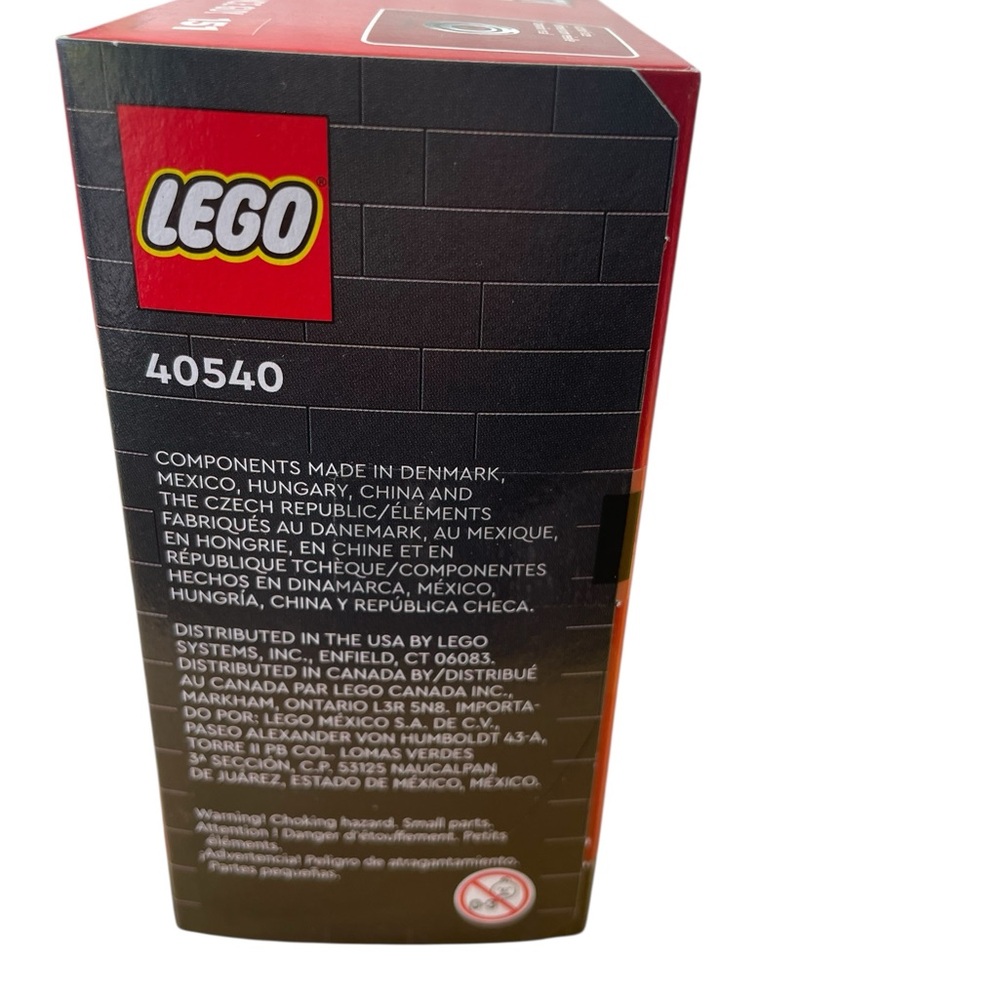 LEGO BrickHeadz Lion Dance Guy - #40540 - New in box - retired - Picture 3 of 6